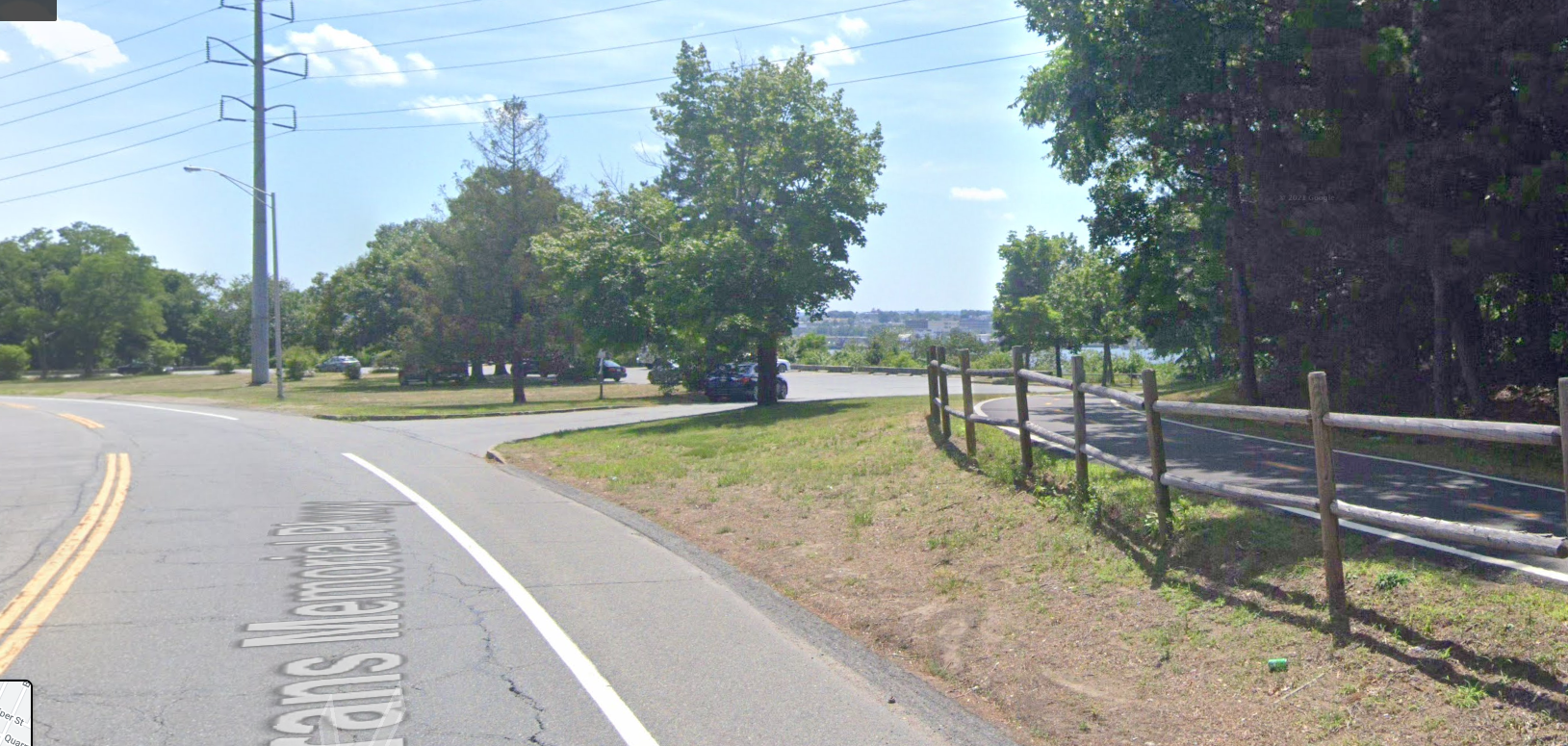 Veterans Memorial Parkway- Bike Path Parking Lot